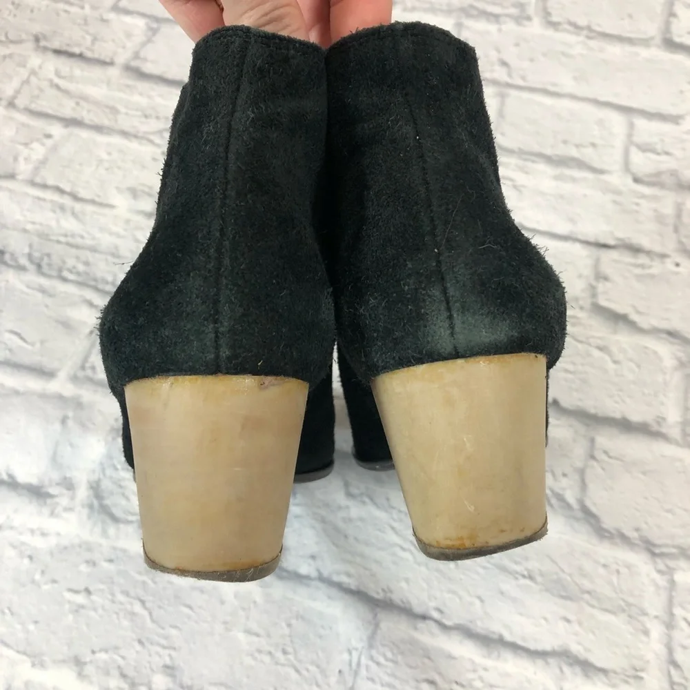 Lucky Brand black leather suede booties with heel Size 8.5 Zip up ankle
